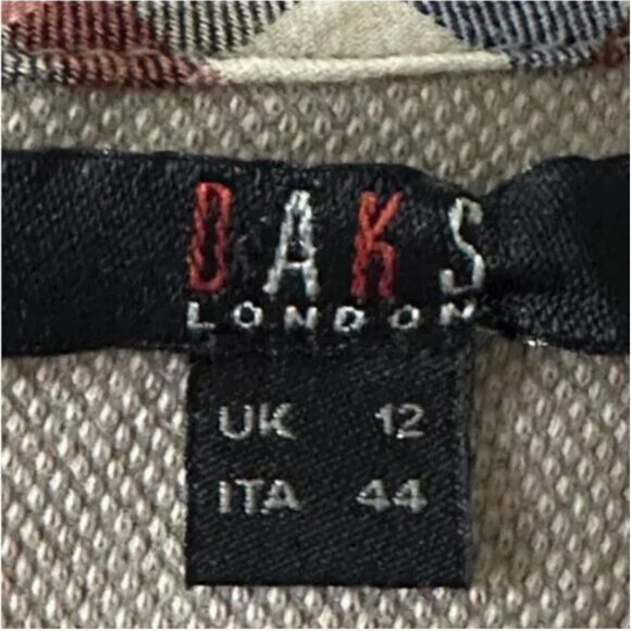 Daks London Tan V-Neck Short Sleeve 2 Front Pockets Sheath Dress Size 8 - Picture 7 of 10